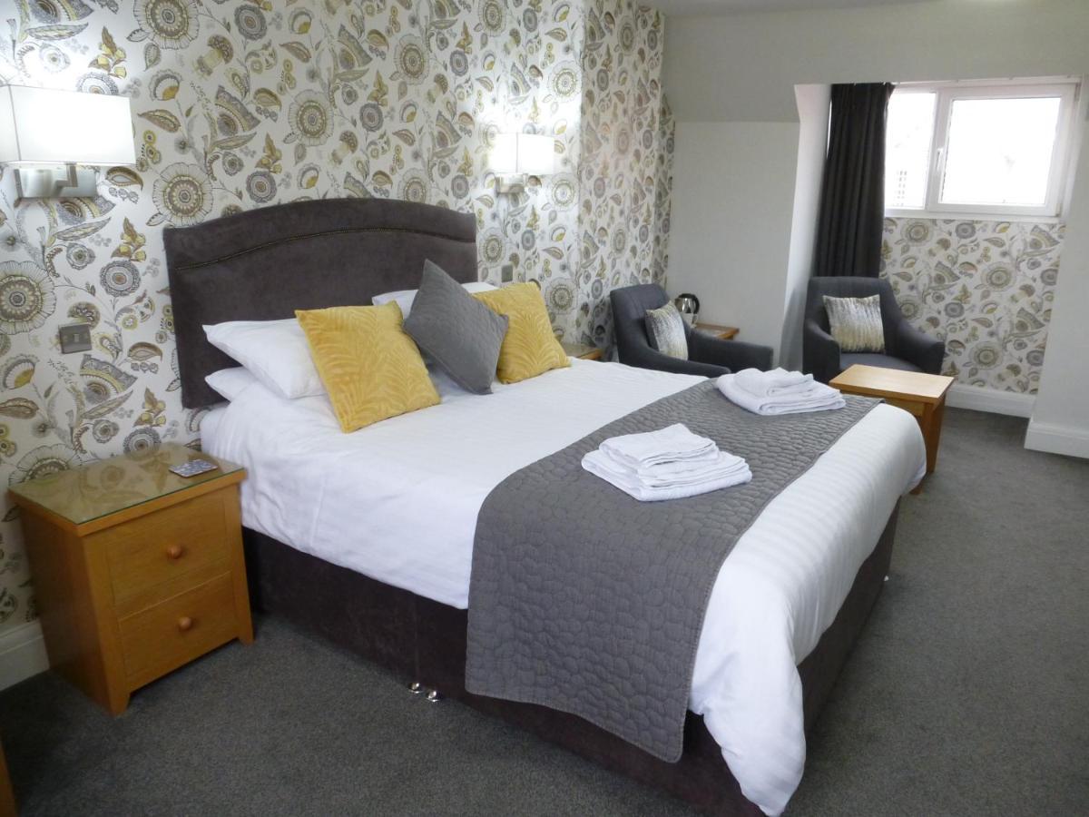 The Kenmore Guest House Llandudno Extérieur photo